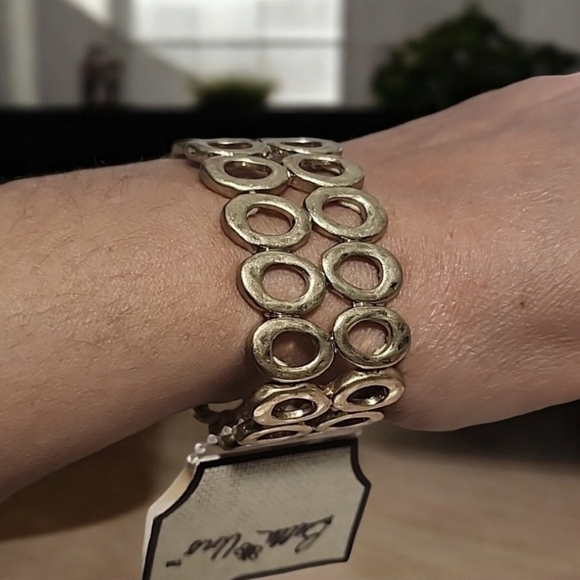 Gold Hammered Oval Stretch Bracelet Minimalist Tiffany Style Stackable Statement - Picture 15 of 16